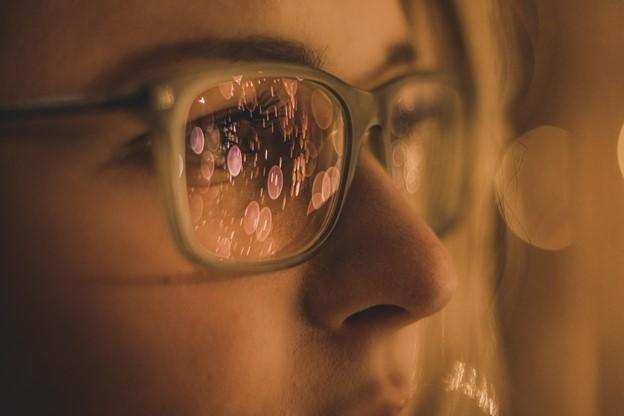 What is Anti Reflective Coating on Glasses? - RX-able.com